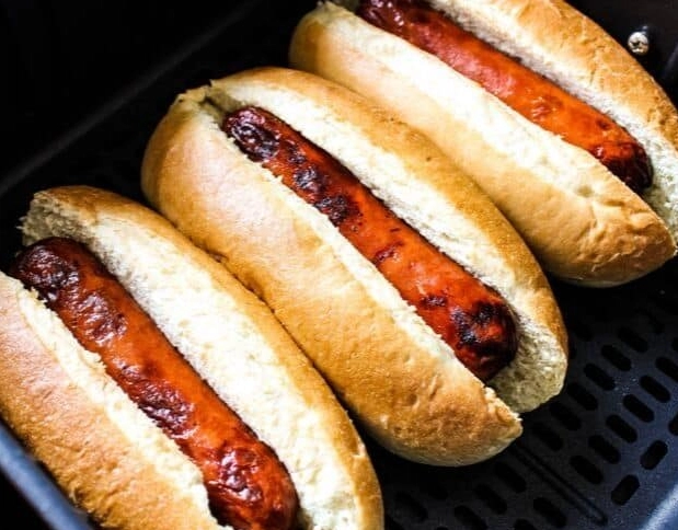 how to cook hot dogs in air fryer