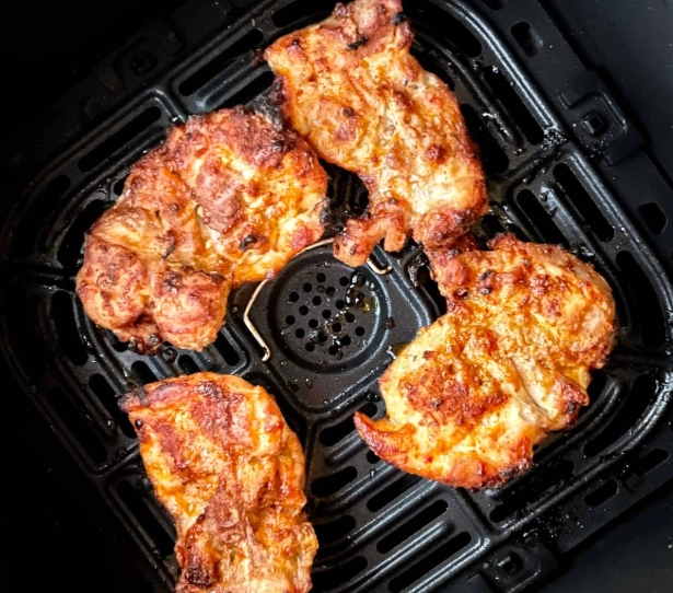 air fryer chicken thighs air fryer chicken thighs