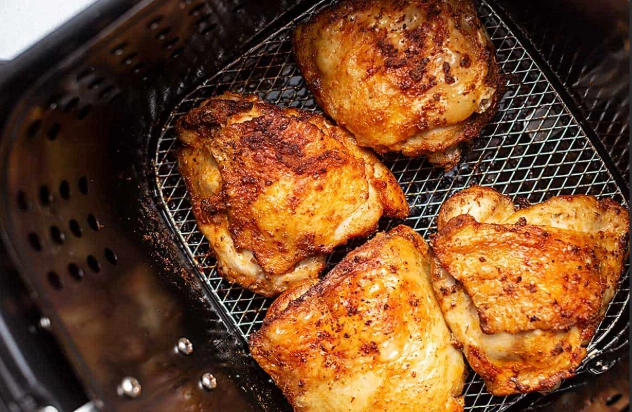 bone-in chicken thighs air fryer