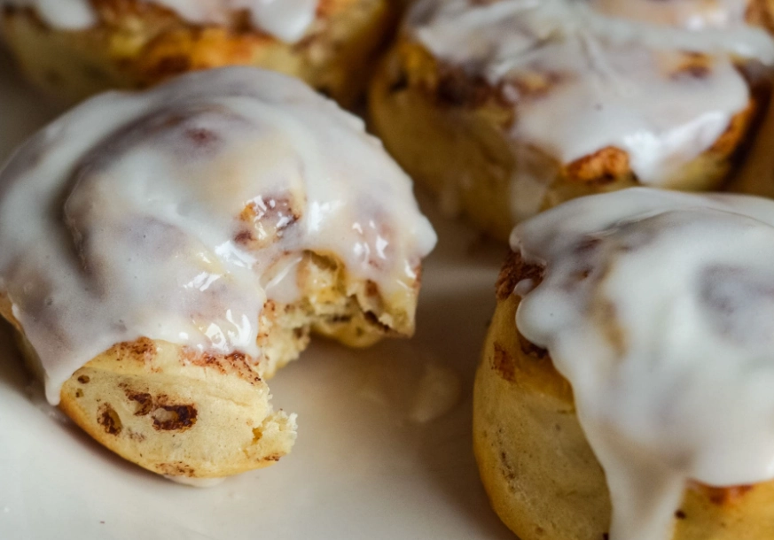 pillsbury cinnamon rolls air fryer pillsbury cinnamon rolls air fryer