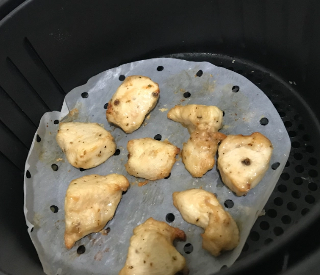 juicy air fryer chicken breast