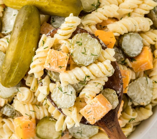 dill pickle pasta salad