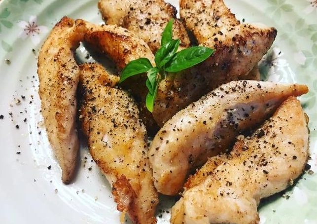 pan fried chicken breast pan fried chicken breast