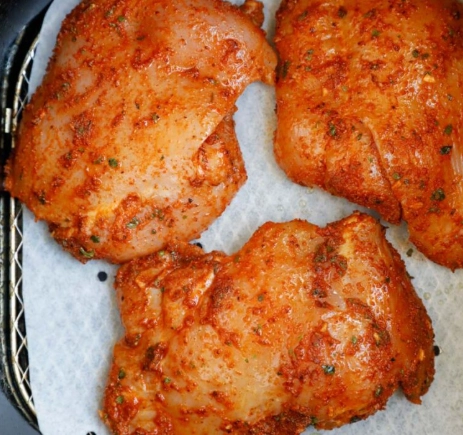 boneless chicken thighs in air fryer