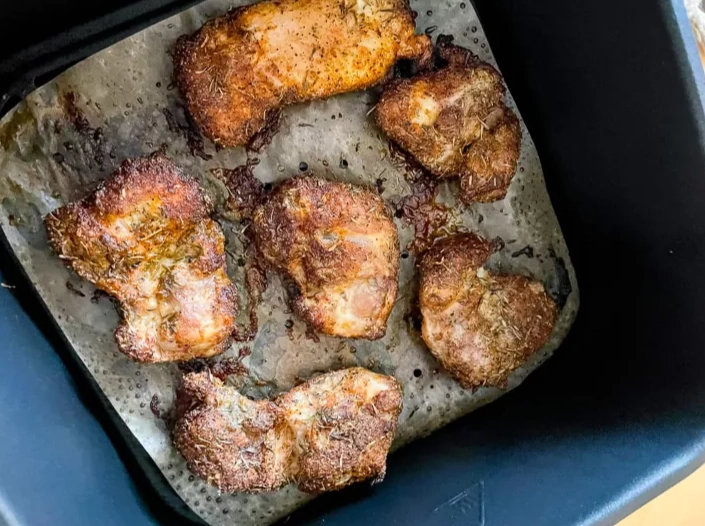 air fryer boneless chicken thighs
