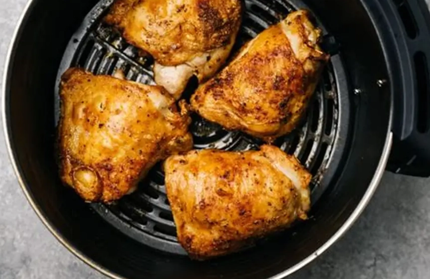 juicy air fryer chicken thighs