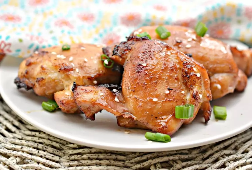 air fryer chicken thighs time and temp