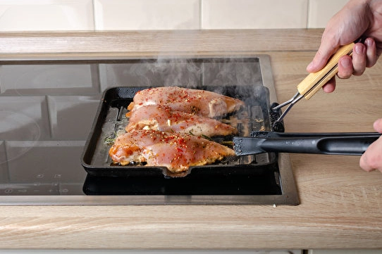 how to cook chicken breast on stove