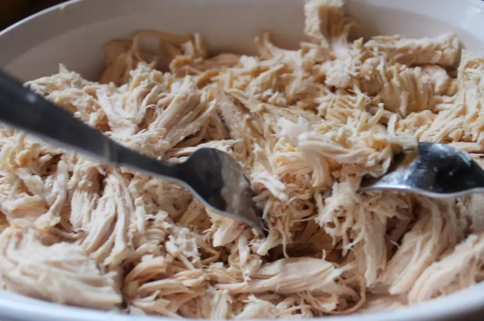 best way to shred chicken