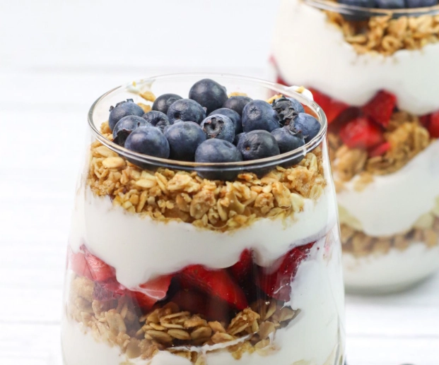 greek yogurt parfait recipe