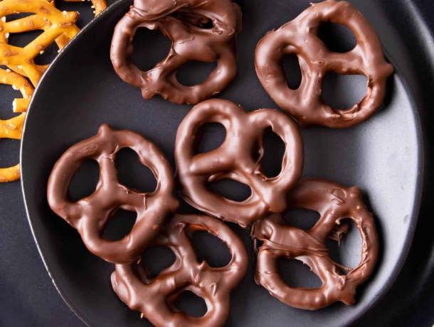 best chocolate covered pretzels best chocolate covered pretzels