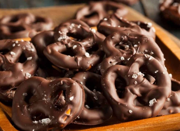 chocolate pretzel