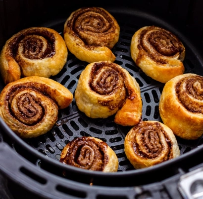 air fryer cinnamon rolls air fryer cinnamon rolls