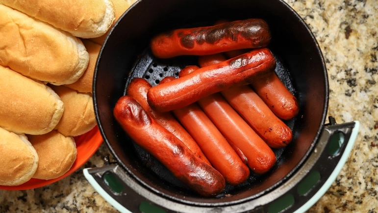 air fry hot dogs
