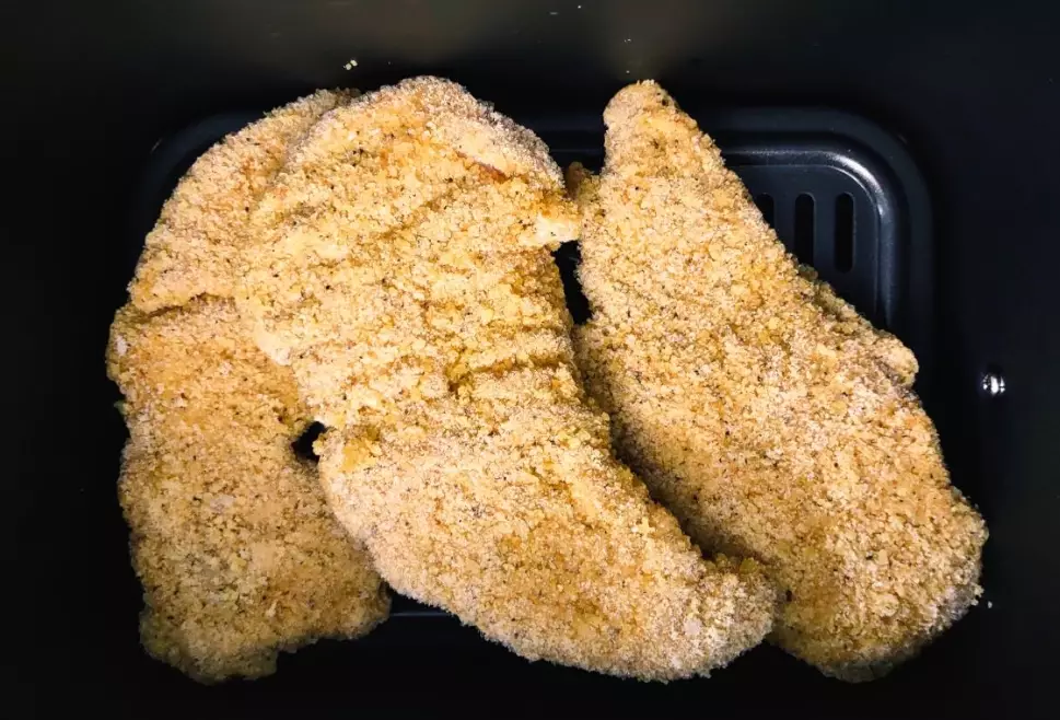 cooking frozen chicken in air fryer cooking frozen chicken in air fryer