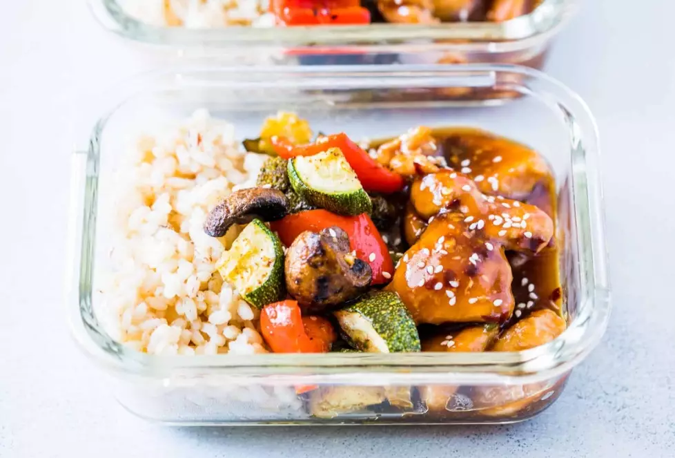 healthy lunch prep